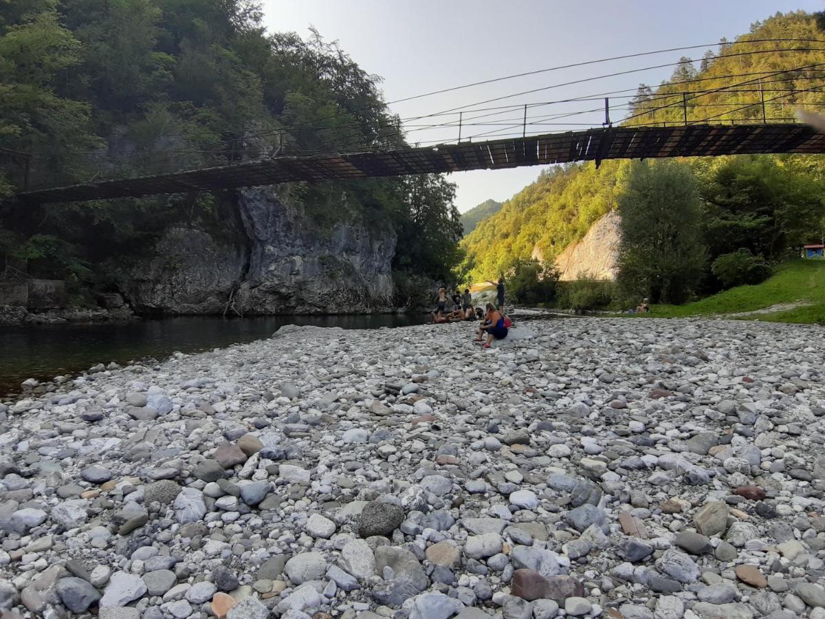 Brunarica Jersin * Cerkno